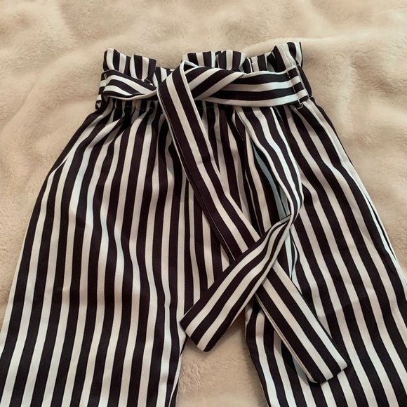 Black and Grayish/Ivory Paper Bag Waist Pants - Picture 2 of 15